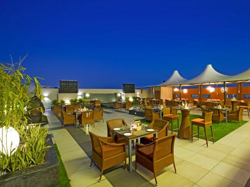 Regenta Central Cassia Zirakpur Chandigarh Zewnętrze zdjęcie