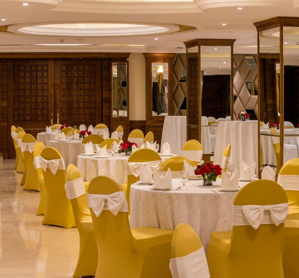 Regenta Central Cassia Zirakpur Chandigarh Zewnętrze zdjęcie