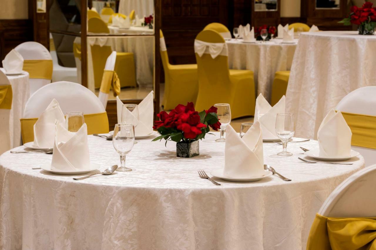 Regenta Central Cassia Zirakpur Chandigarh Zewnętrze zdjęcie